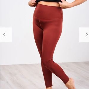 NWT Latched Mama High Waisted Leggings